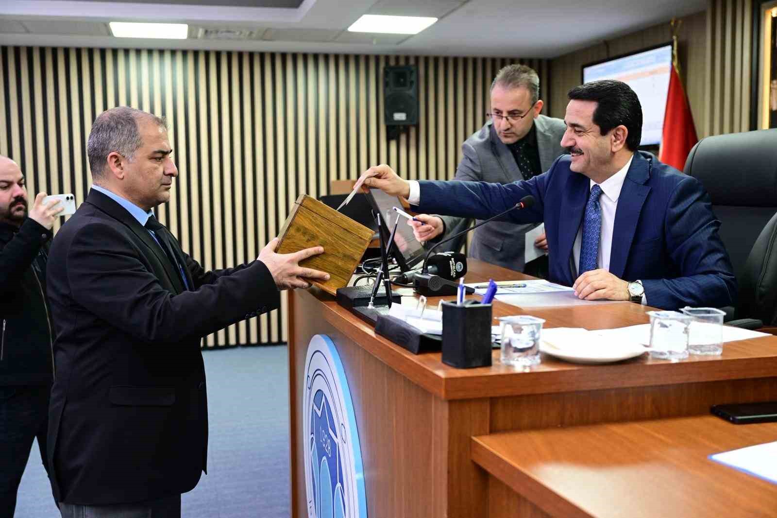 Battalgazi Belediyesi nisan ayı meclis toplantısı ilk birleşimi gerçekleştirildi