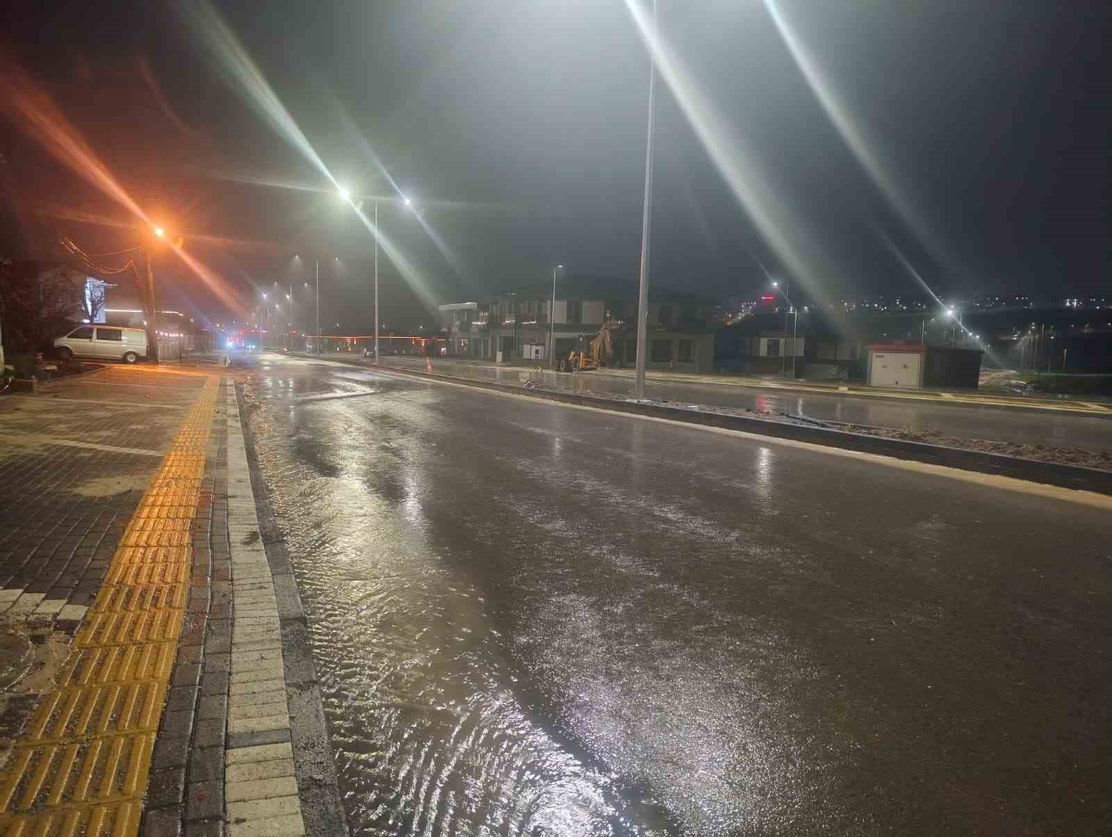 Tekirdağ&rsquo;da sağanak yağış etkili oldu
