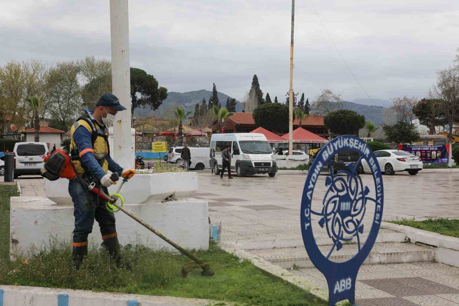 Aydın B&uuml;y&uuml;kşehir&rsquo;den Germencik ve İncirliova&rsquo;da yeşil alan &ccedil;alışması
