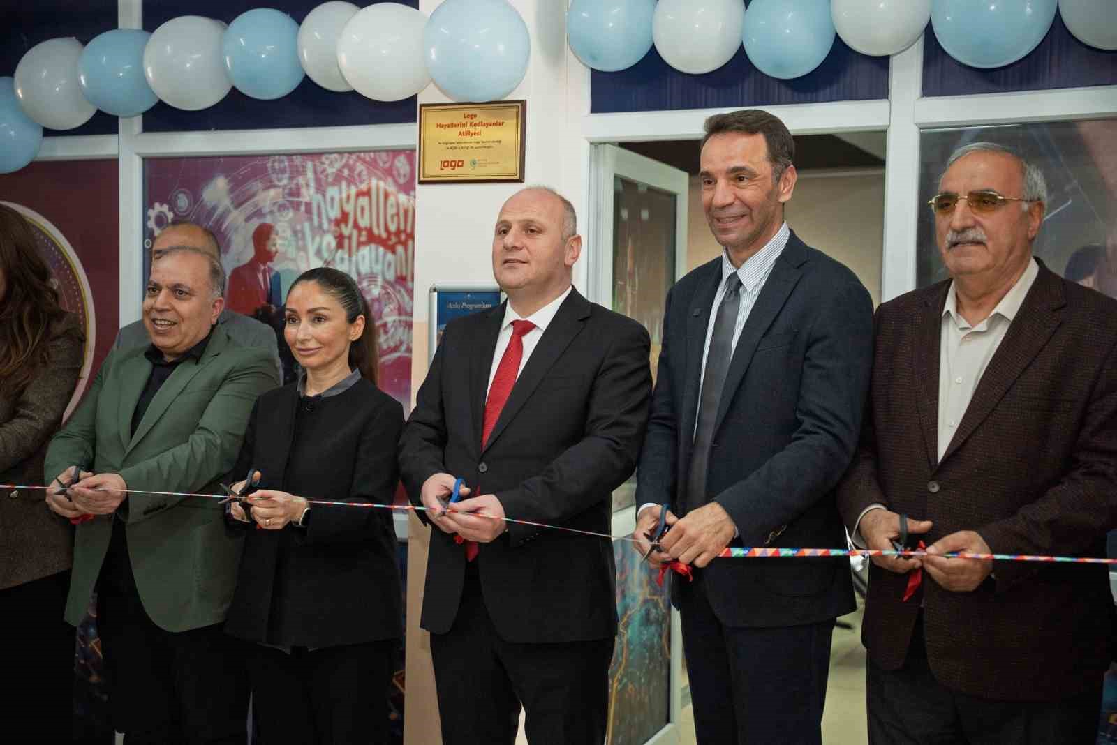 Logo Yazılım&rsquo;ın &lsquo;Hayallerini Kodlayanlar&rsquo; projesi Diyarbakır&rsquo;da
