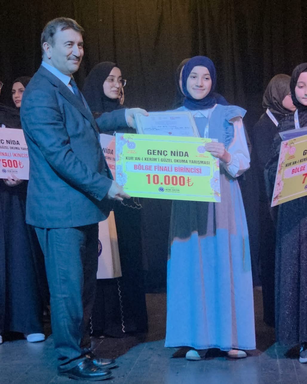 Kur&rsquo;an-ı Kerim&rsquo;i G&uuml;zel Okuma Yarışmasında b&ouml;lge birincisi oldu
