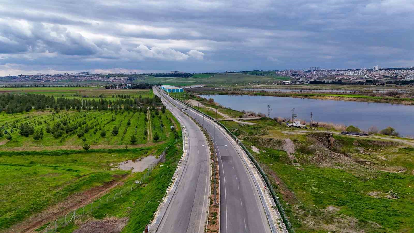 Diyarbakır&rsquo;da yeşil d&ouml;n&uuml;ş&uuml;m: 5 bin ağa&ccedil; dikildi
