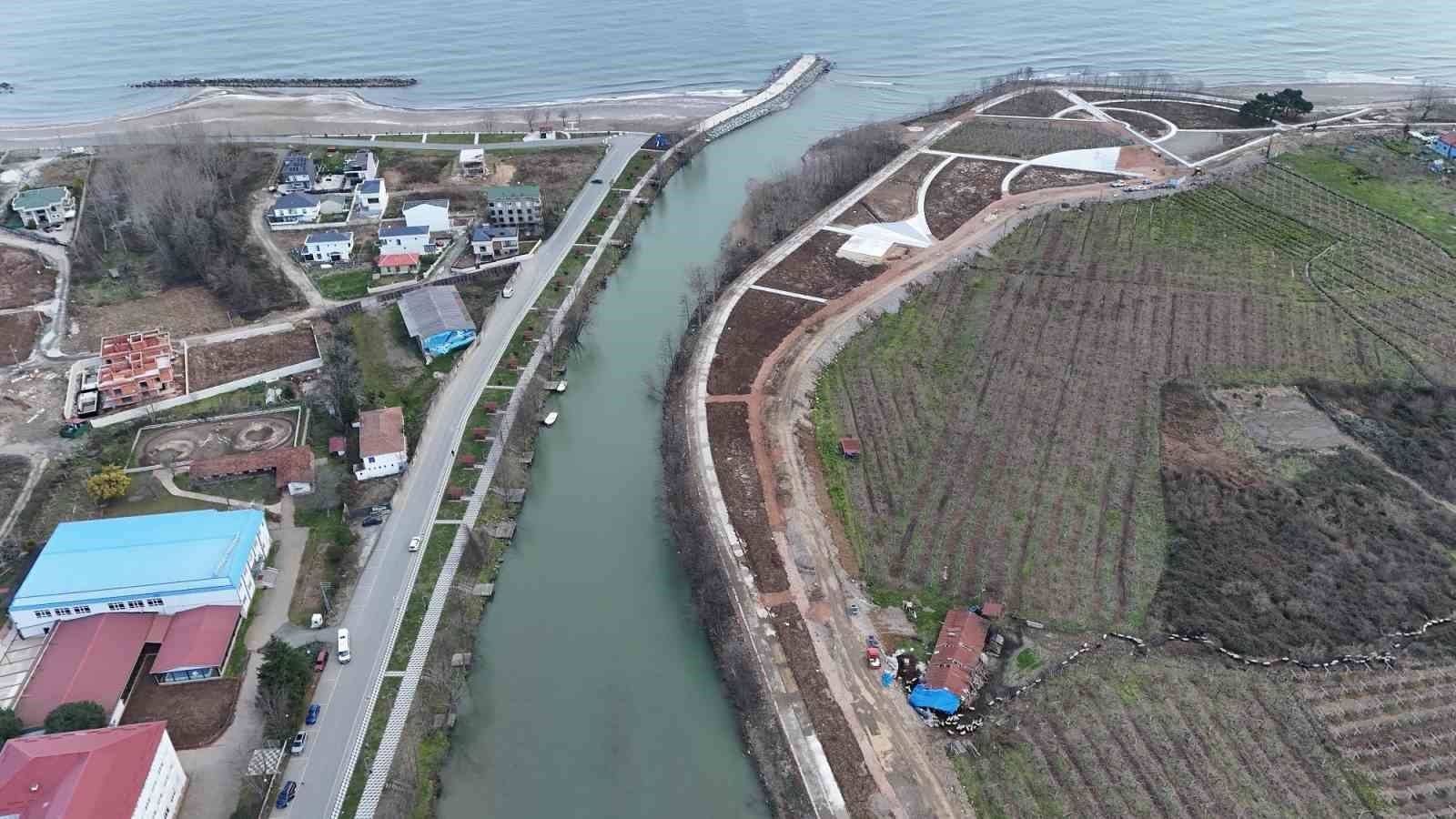 Turnasuyu Kordon Park, yaya k&ouml;pr&uuml;s&uuml;yle b&uuml;t&uuml;nleşecek
