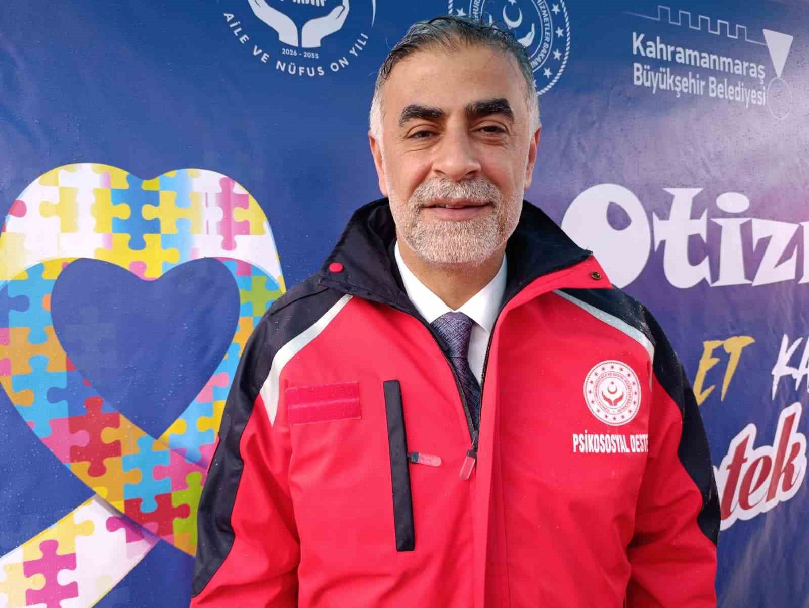 Kahramanmaraş&rsquo;ta kalp balonlarıyla otizme dikkat &ccedil;ekildi
