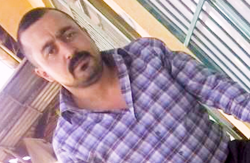 Bardağı taşıran son damla motosiklet oldu: Babalarını canice &ouml;ld&uuml;ren iki kardeş adliyeye sevk edildi
