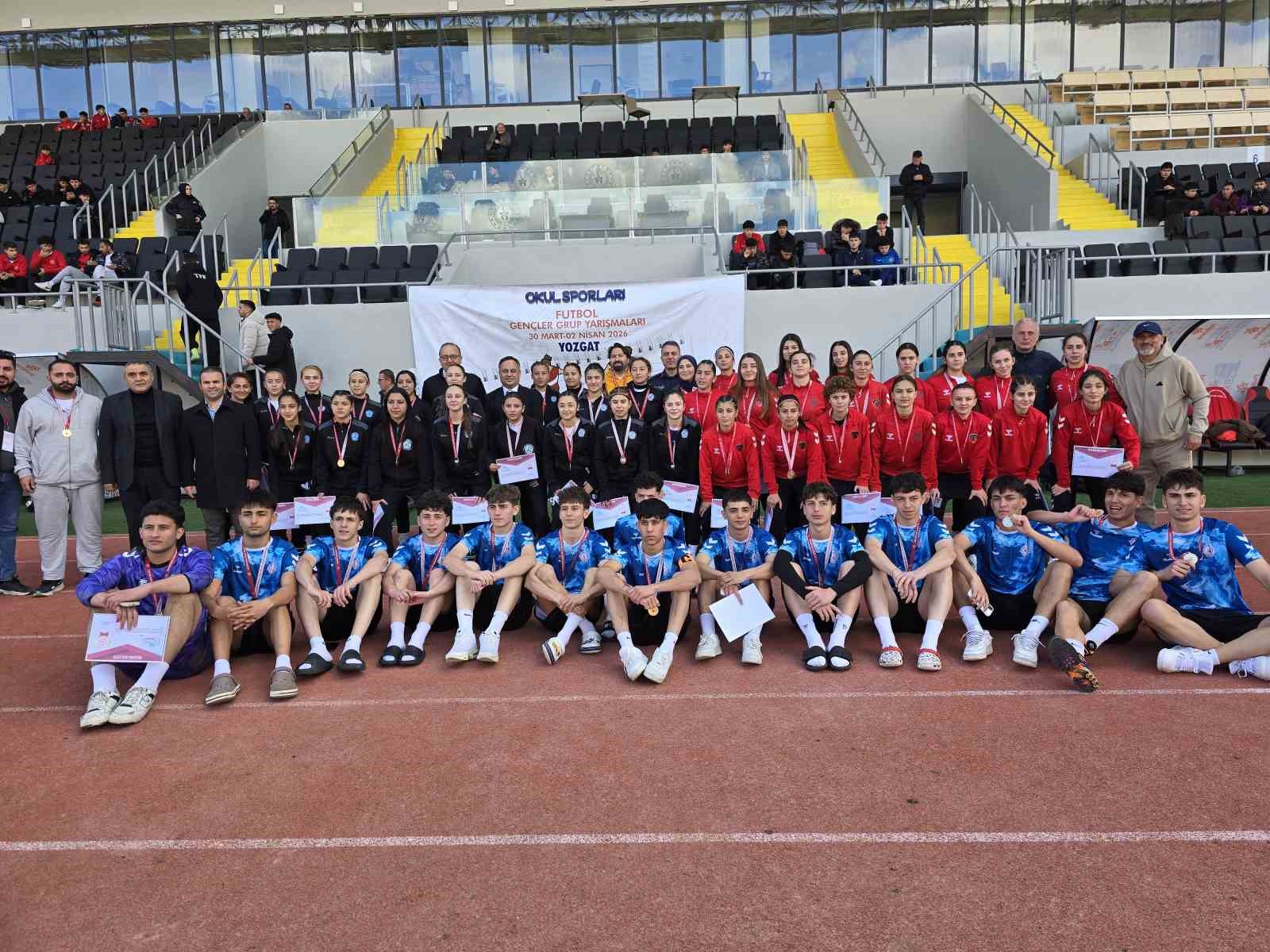 Yozgat’ta 288 sporcunun katıldığı Okul Sporları Futbol Müsabakaları tamamlandı