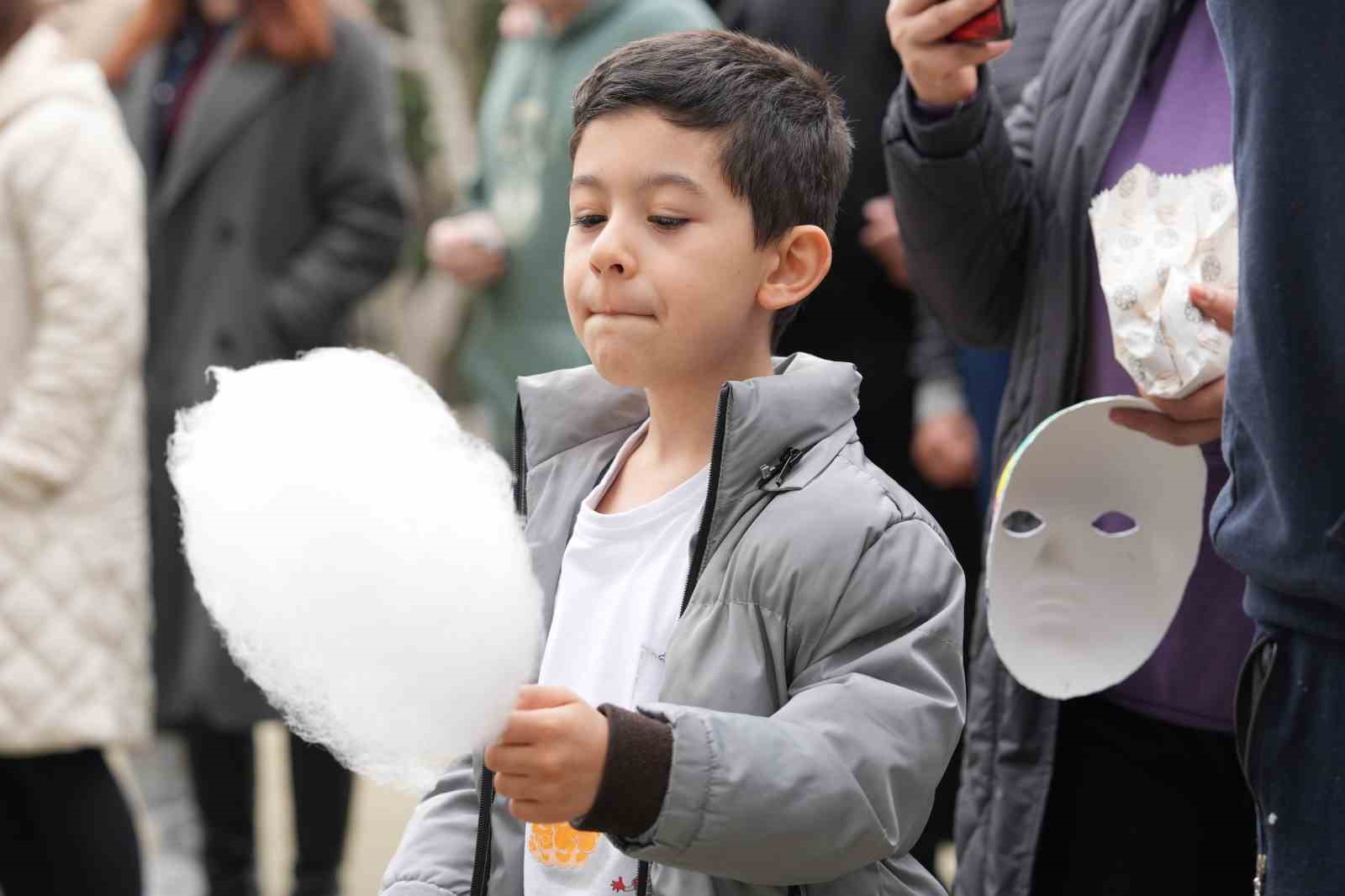 Gaziosmanpaşa&rsquo;da D&uuml;nya Otizm Farkındalık G&uuml;n&uuml; etkinliği d&uuml;zenlendi
