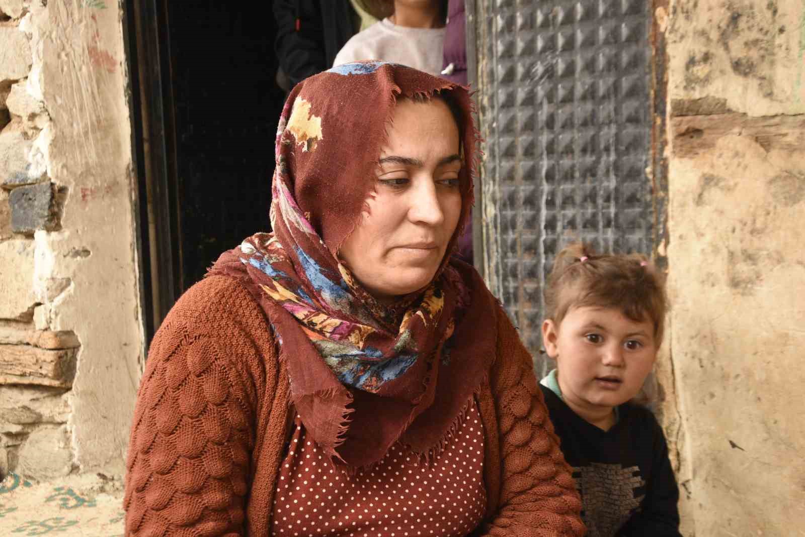 Hizan&rsquo;da kaybolan minik Rabia i&ccedil;in 250 kişi g&ouml;rev aldı
