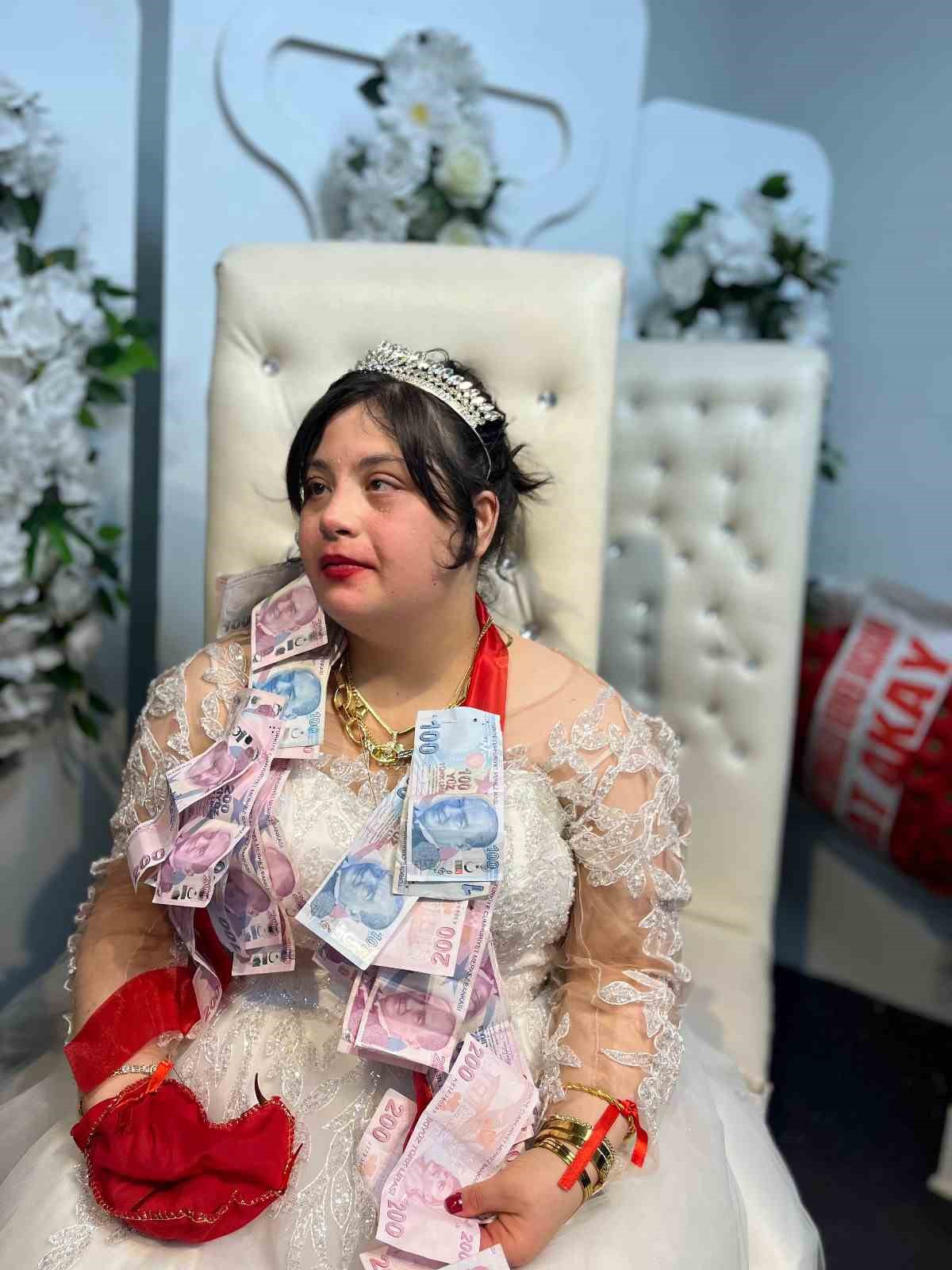 Down sendromlu G&uuml;layfer&rsquo;in gelinlik hayali ger&ccedil;ek oldu
