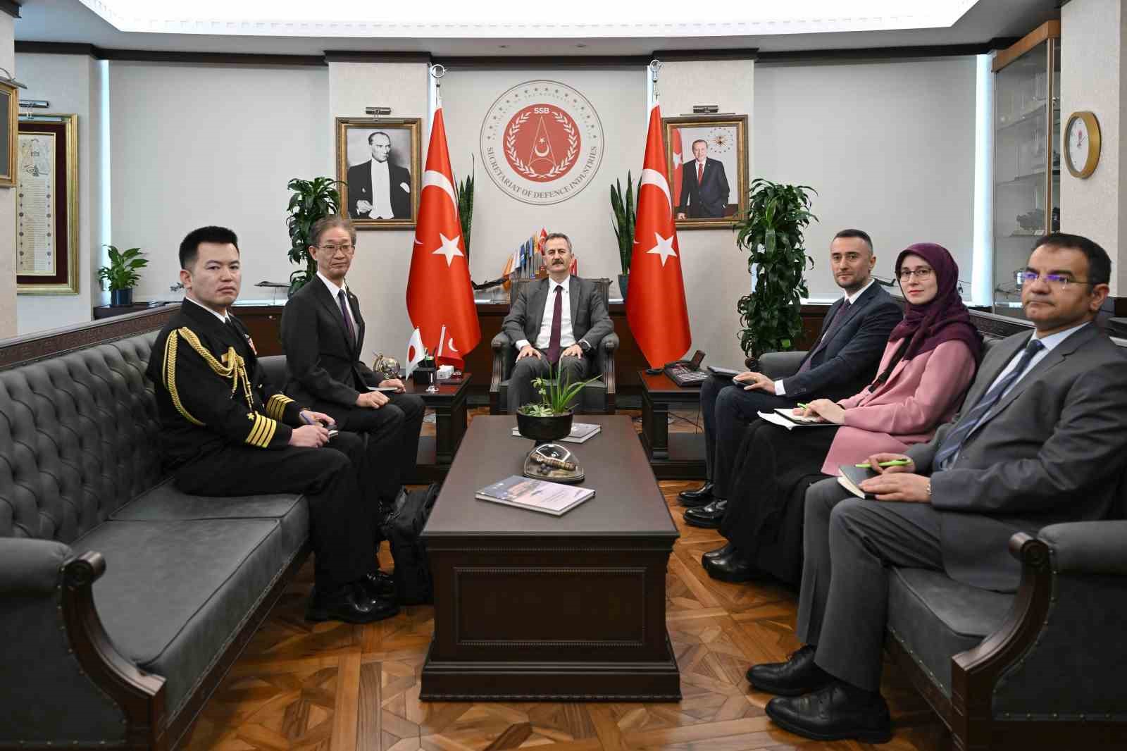 Savunma Sanayii Başkanı G&ouml;rg&uuml;n, Japonya&rsquo;nın Ankara B&uuml;y&uuml;kel&ccedil;isi Tamura ile g&ouml;r&uuml;şt&uuml;
