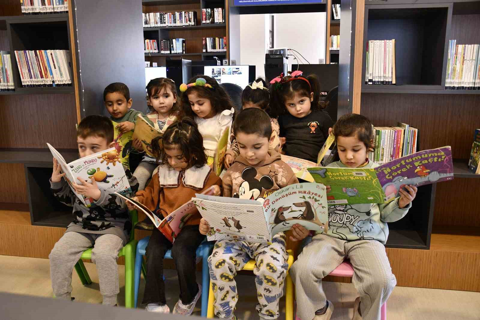 Kuşadası K&uuml;t&uuml;phaneler Haftası&rsquo;nı etkinliklerle karşıladı
