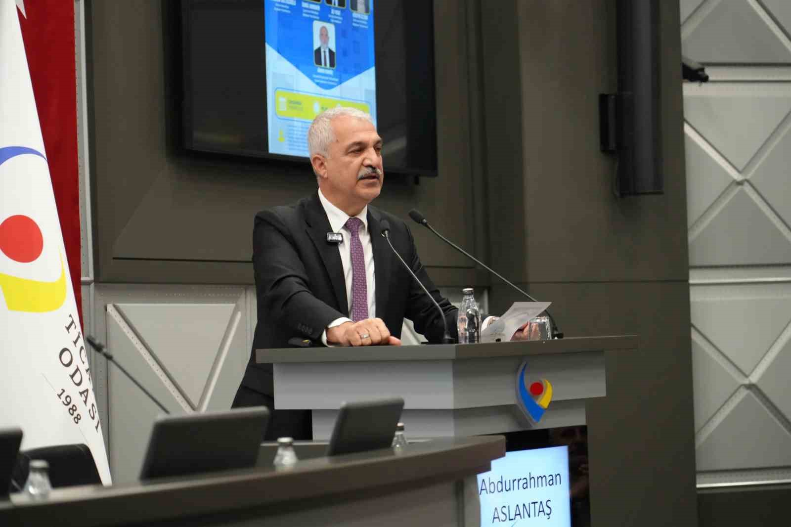 Gebze&rsquo;de imar ve ruhsat s&uuml;re&ccedil;leri i&ccedil;in sekt&ouml;rel istişare buluşması
