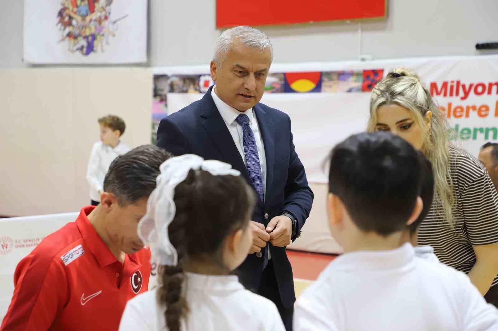 Karab&uuml;k&rsquo;te yetenek taraması ve spora y&ouml;nlendirme programı başladı
