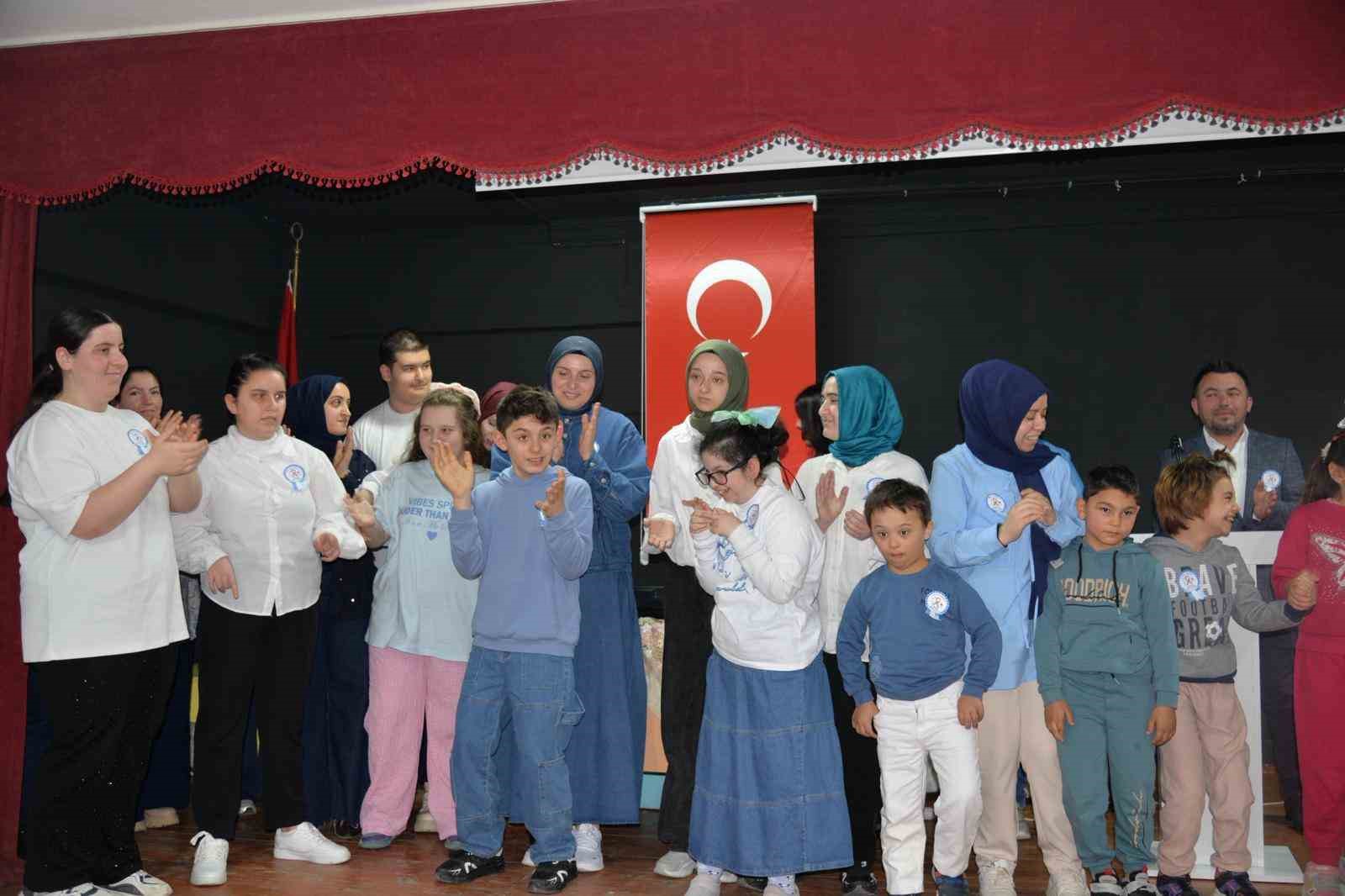 T&uuml;rkeli&rsquo;de Otizm Farkındalık G&uuml;n&uuml; programı
