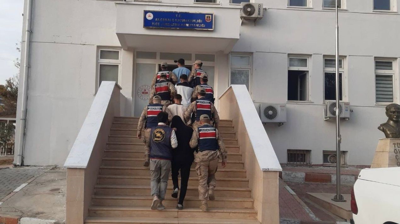 Şanlıurfa’da göçmen kaçakçılığı operasyonu: 18 organizatör yakalandı