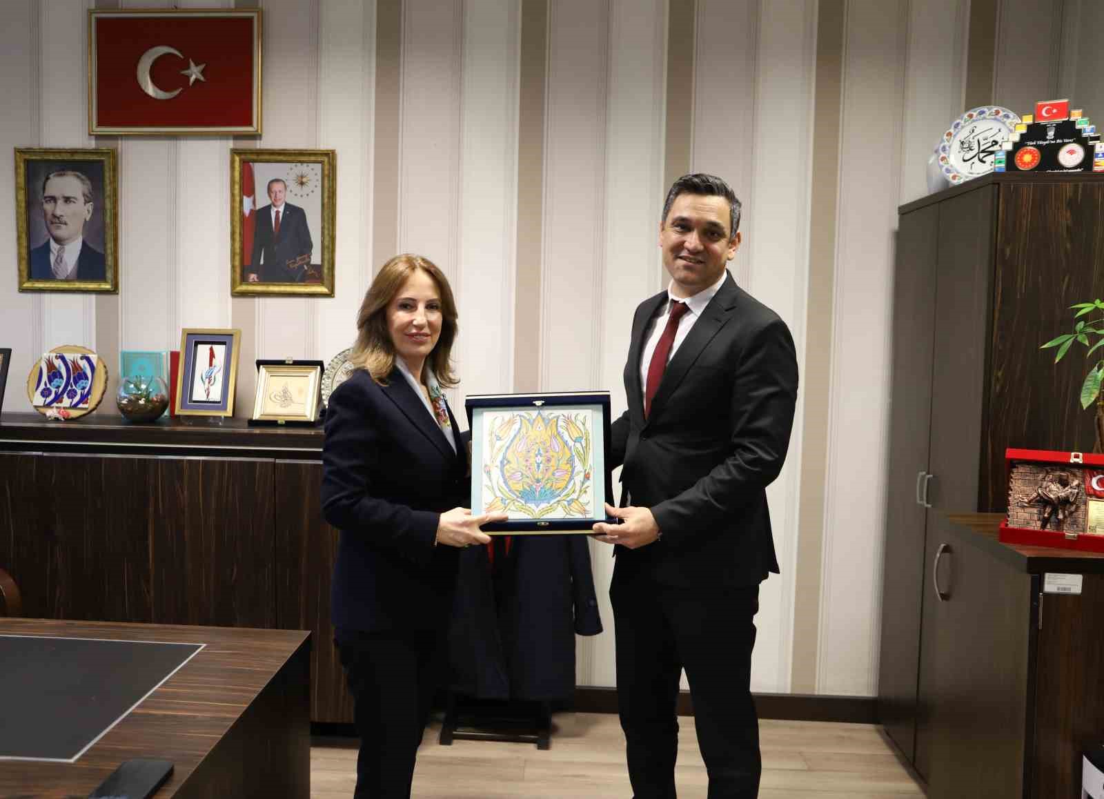 KUTSO Heyeti, Tarım Havzaları Daire Başkanı Dr. Emre Yeniay’ı ziyaret etti