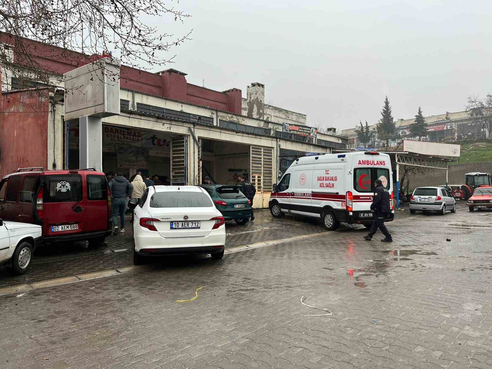Besni’de silahlı kavga: 1 yaralı
