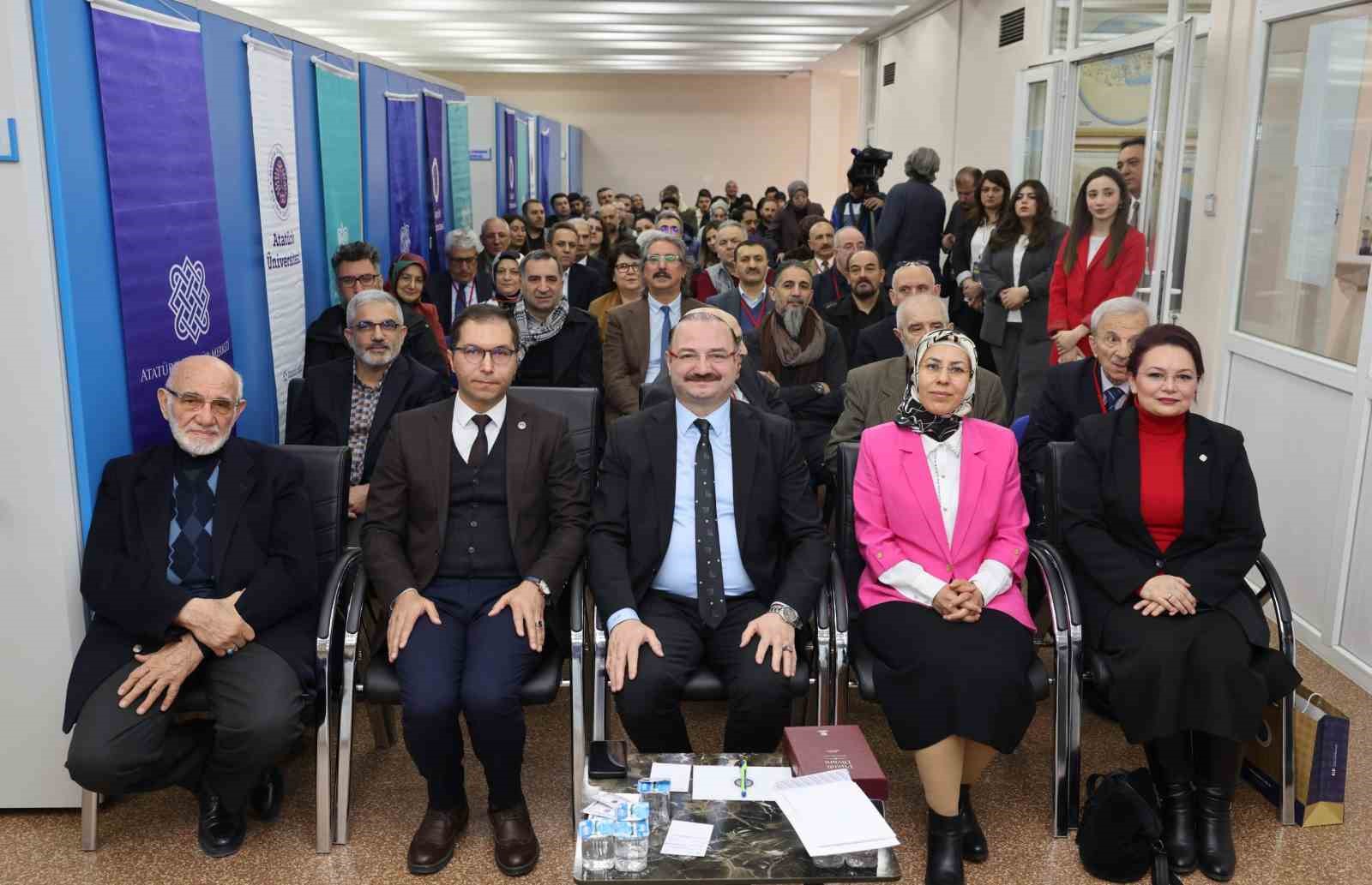 Atatürk Üniversitesi, Seyfettin Özege’yi vefatının 45. yılında sempozyumla andı