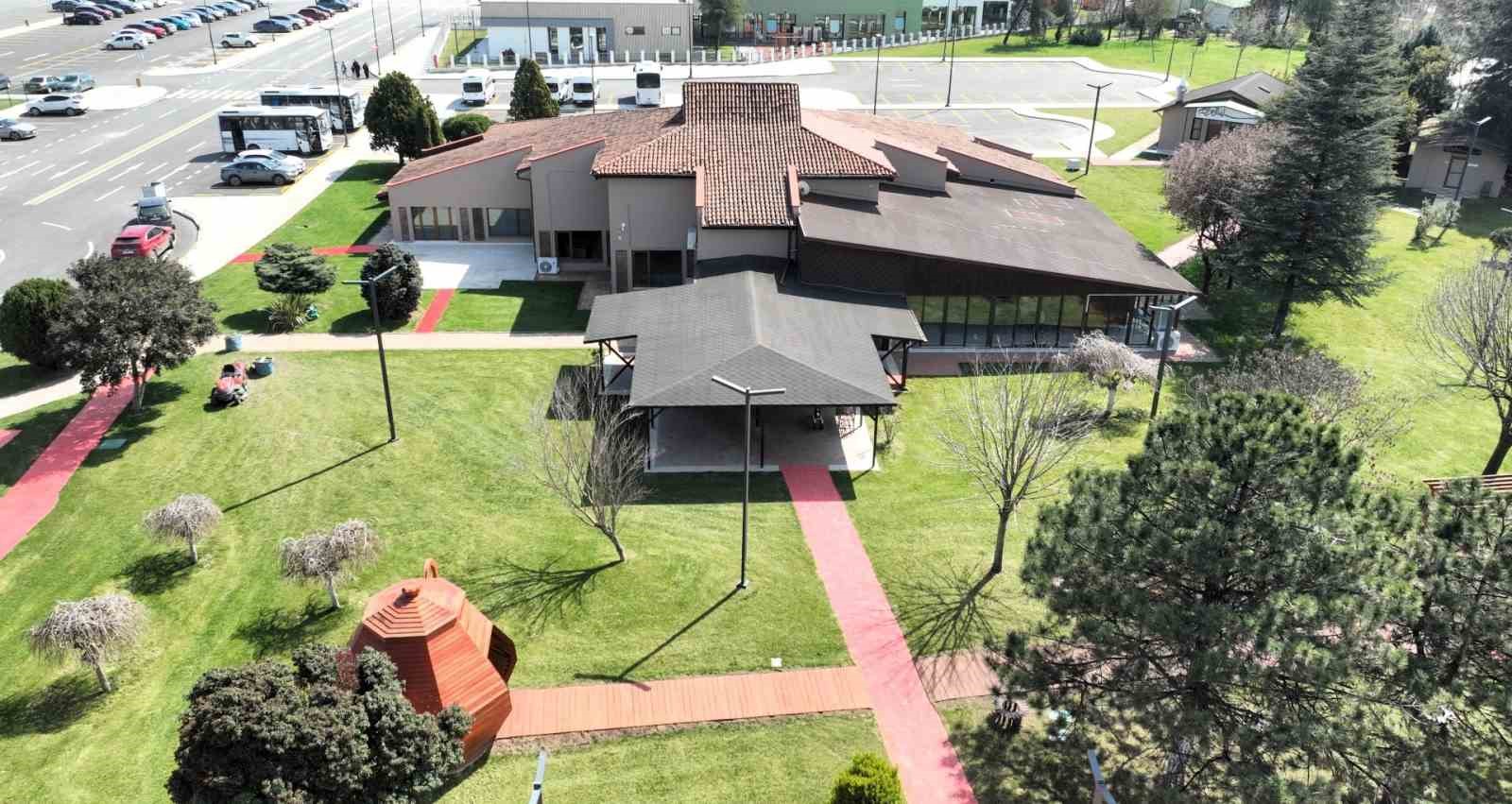 Kadınlar "Ana Kafe" ile hem &ouml;ğrenecek hem &uuml;retecek
