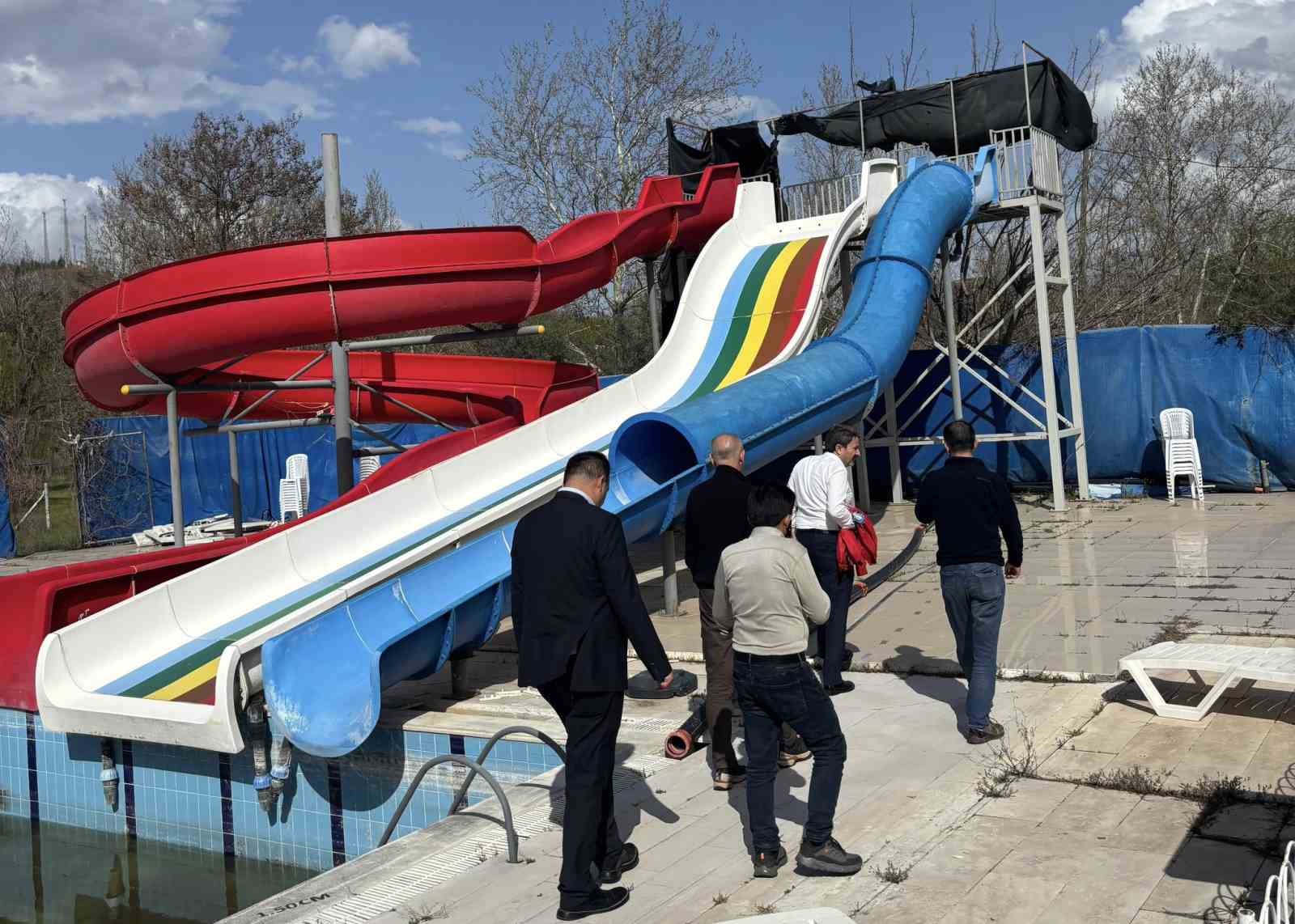 Gen&ccedil;lik ve Spor İl M&uuml;d&uuml;r&uuml; Sarıcakaya Gen&ccedil;lik Merkezi&rsquo;ni ziyaret etti
