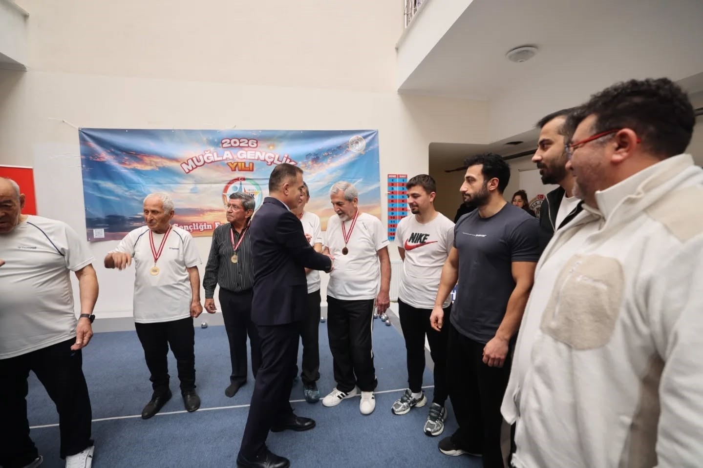 Sahada tecr&uuml;be, kalplerde sevgi kazandı
