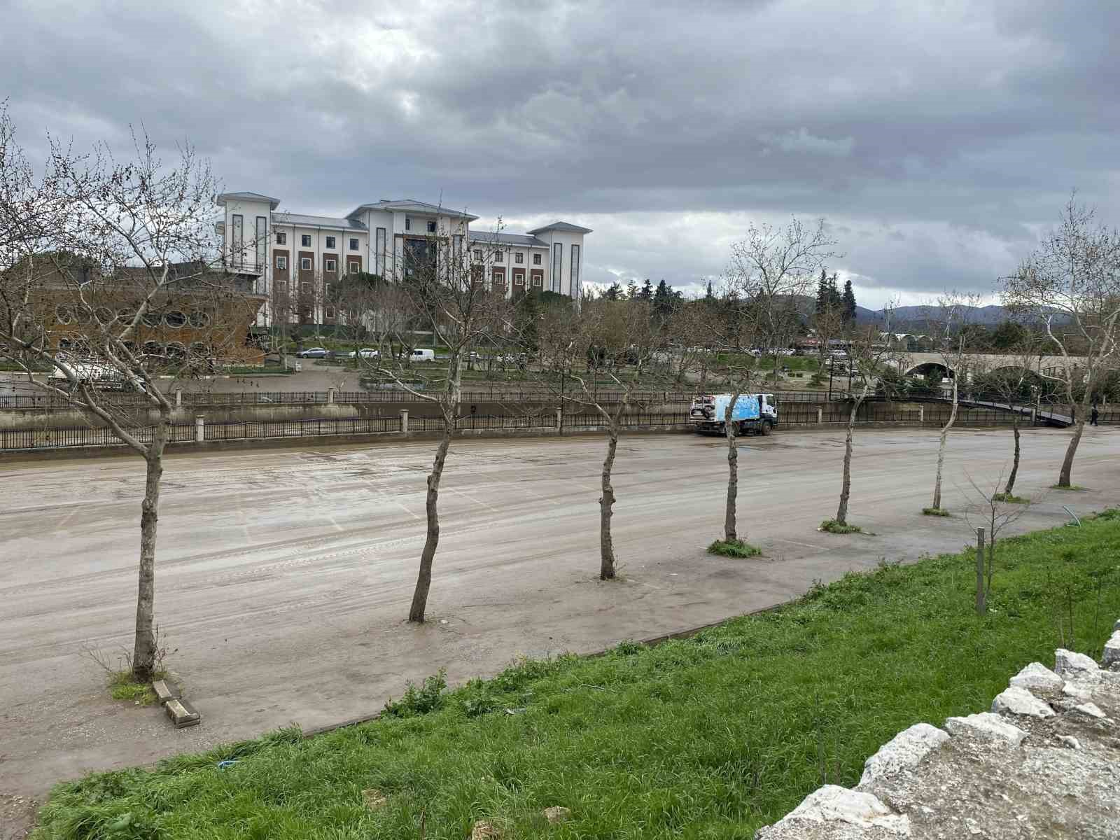 &Ccedil;anakkale&rsquo;de taşan Kocabaş &Ccedil;ayı normale d&ouml;nd&uuml;
