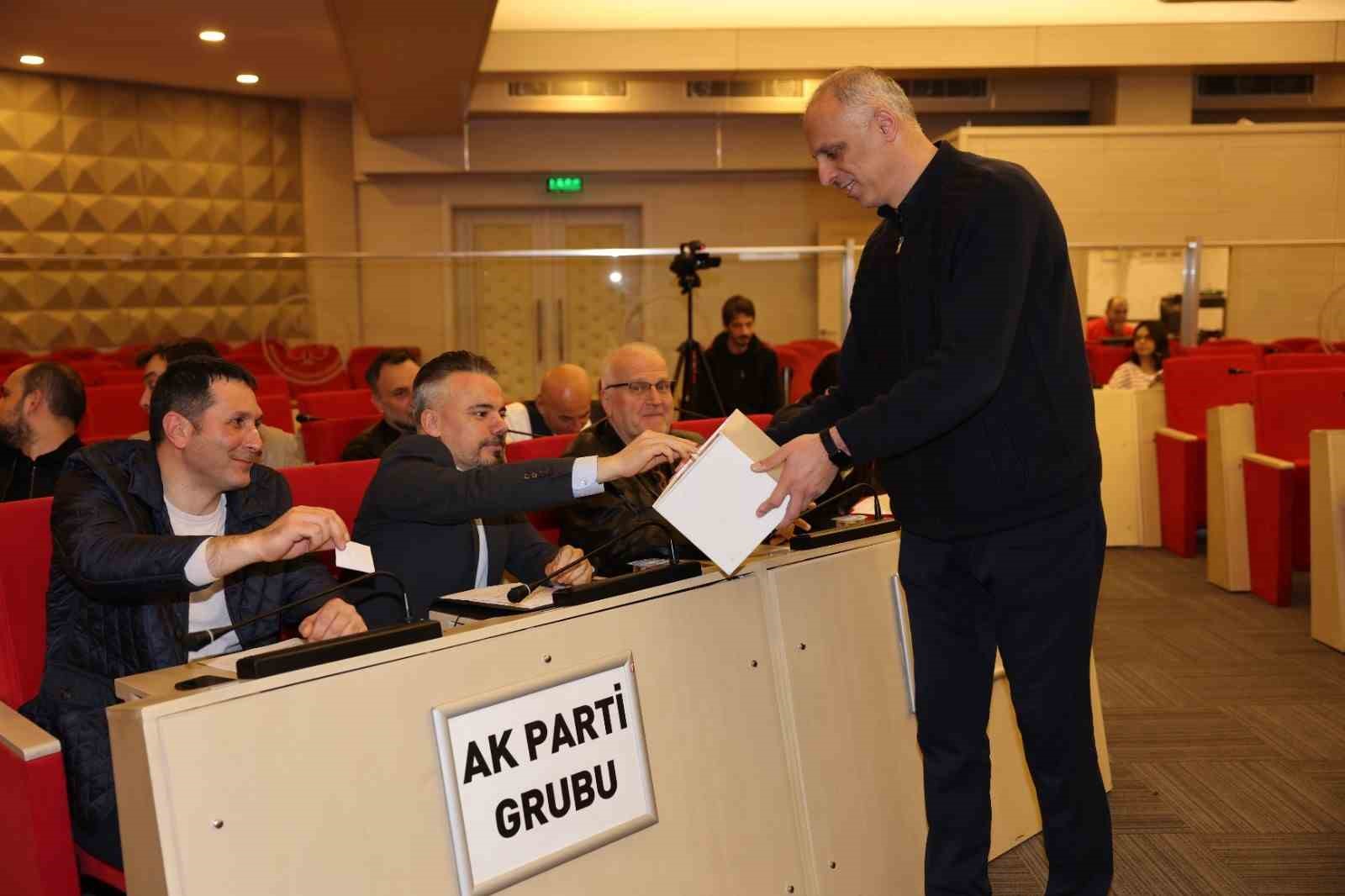 Şehzadeler Belediyesi Nisan Ayı Meclis Toplantısı ger&ccedil;ekleştirildi
