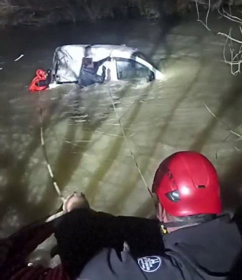 Erzurum&rsquo;da nefes kesen kurtarma operasyonu
