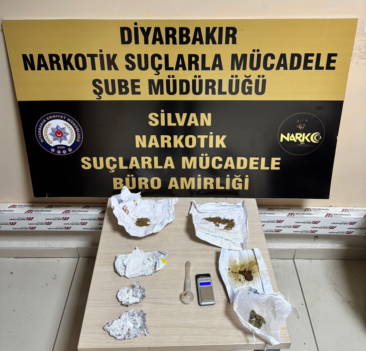 Diyarbakır&rsquo;da uyuşturucu tacirlerine darbe
