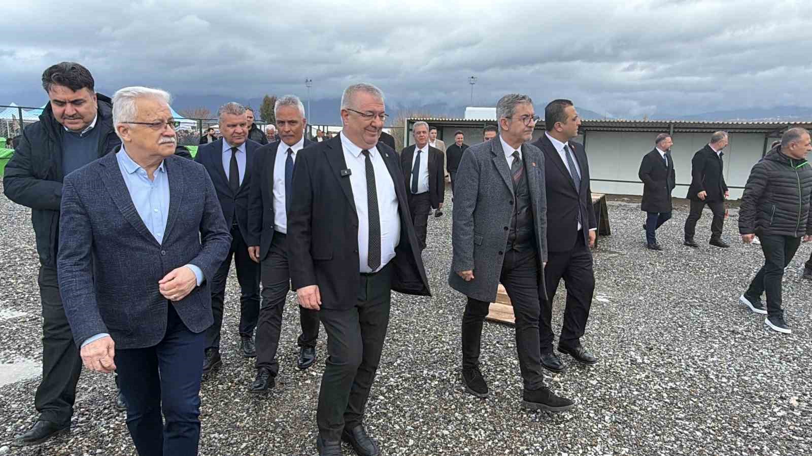 Sokak hayvanları doğal yaşam alanına kavuştu
