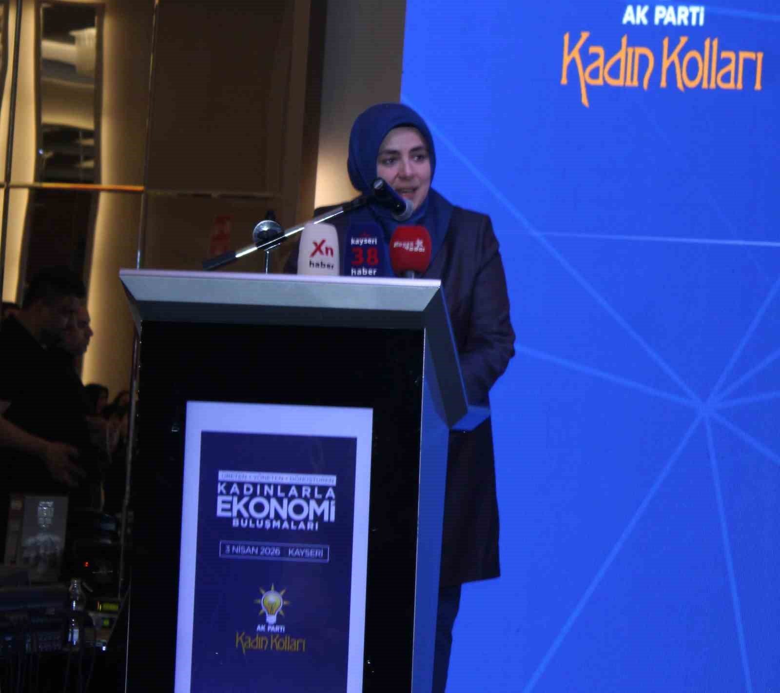 AK Parti Genel Merkez Kadın Kolları Başkanı Ercan: "Hedefimiz; teknoloji &uuml;reten, &uuml;retimi y&ouml;neten ve toplumu d&ouml;n&uuml;şt&uuml;ren g&uuml;&ccedil;l&uuml; bir kadın profilidir"
