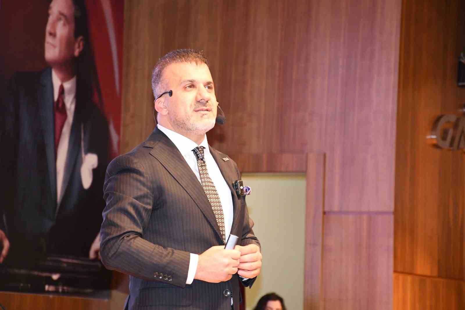 G&uuml;ven tazeleyen Celal Kadooğlu: "Irak&rsquo;ta i&ccedil; siyasette yaşanan gerginlikler ihracat&ccedil;ılarımızı olumsuz etkiliyor"
