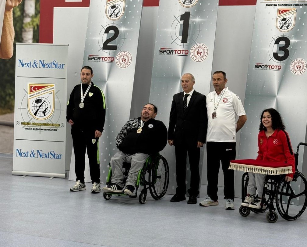 Manisalı sporcu Samet Ak&ccedil;a, T&uuml;rkiye ikincisi oldu
