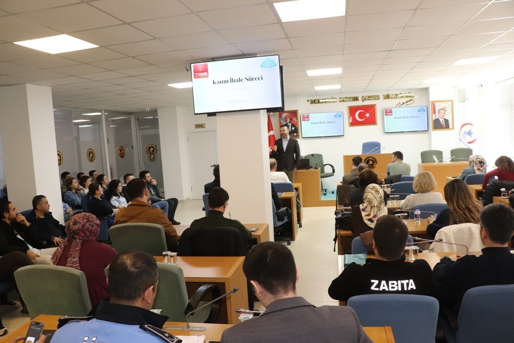 Belediye &ccedil;alışanlarına kamu ihale kanunu ve doğrudan temin eğitimi verildi
