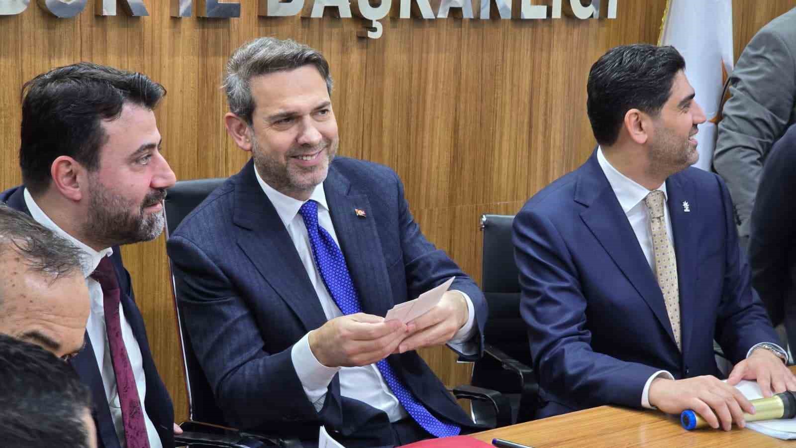 Bakan Bayraktar&rsquo;dan Karab&uuml;k&rsquo;te m&uuml;jde: "3 Nisan&rsquo;ı sanayi g&uuml;n&uuml; ilan etme hedefimiz var"
