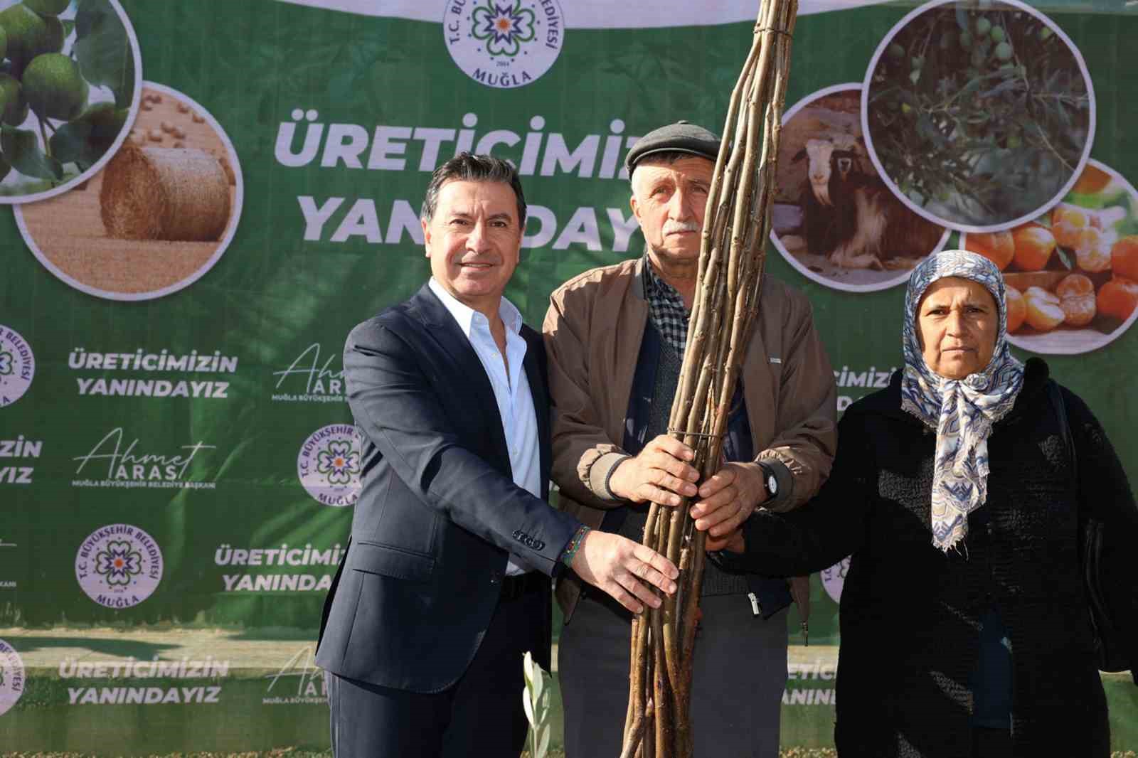 Muğla &uuml;retiyor, b&uuml;y&uuml;kşehir destekliyor
