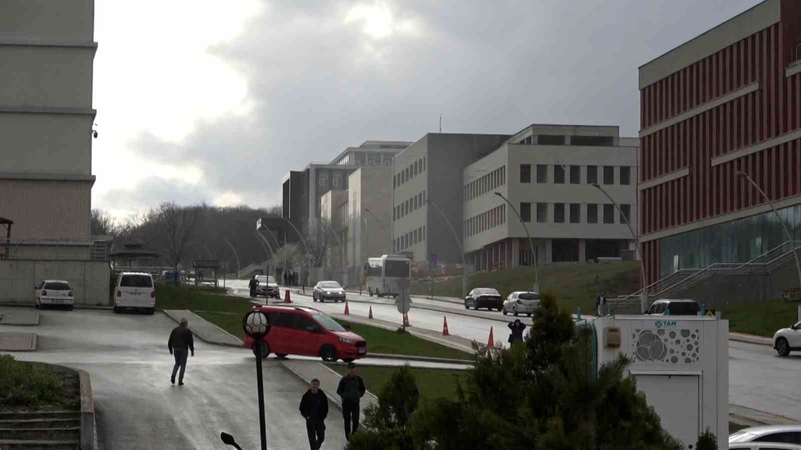 Bolu&rsquo;da yağmur sonrası g&ouml;kkuşağı ş&ouml;leni
