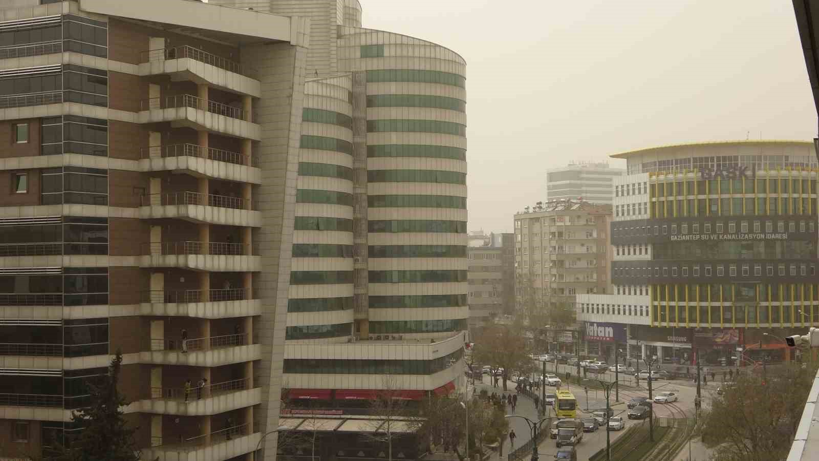 Gaziantep’te toz taşınımı etkili oldu
