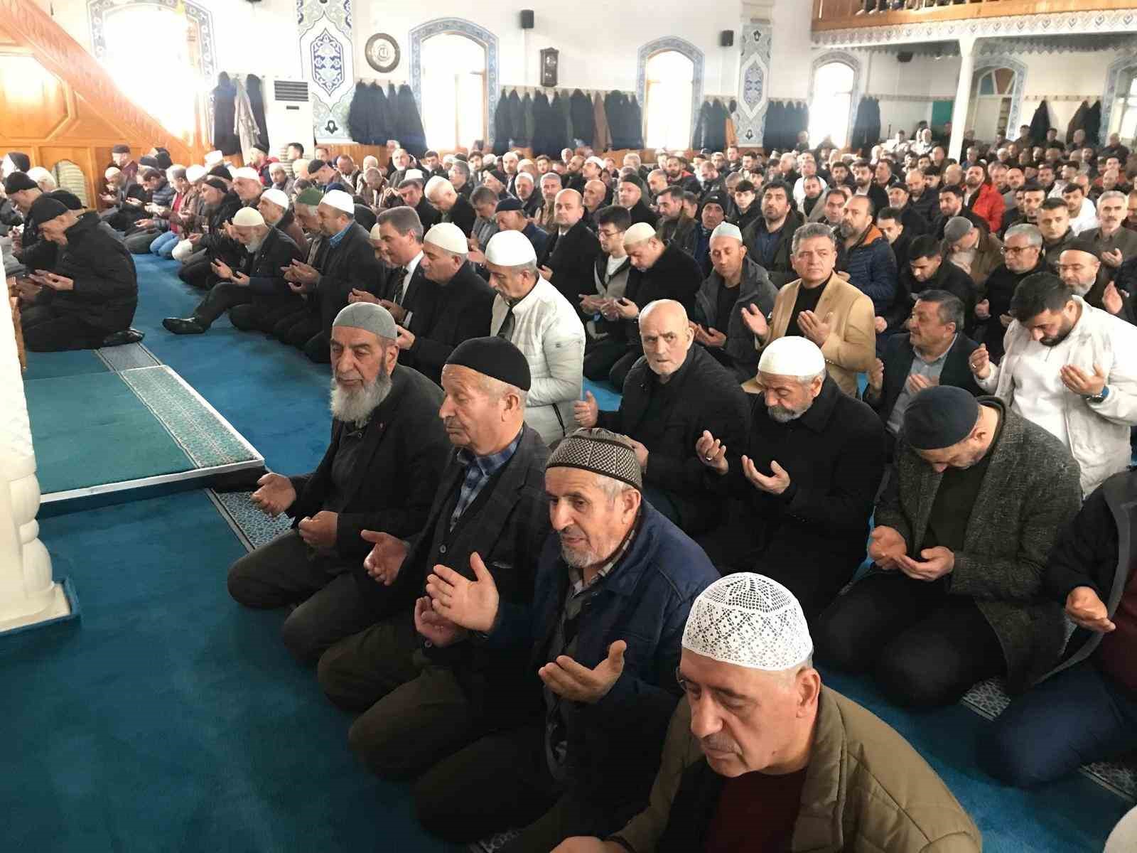 Özsoy dua ile anıldı