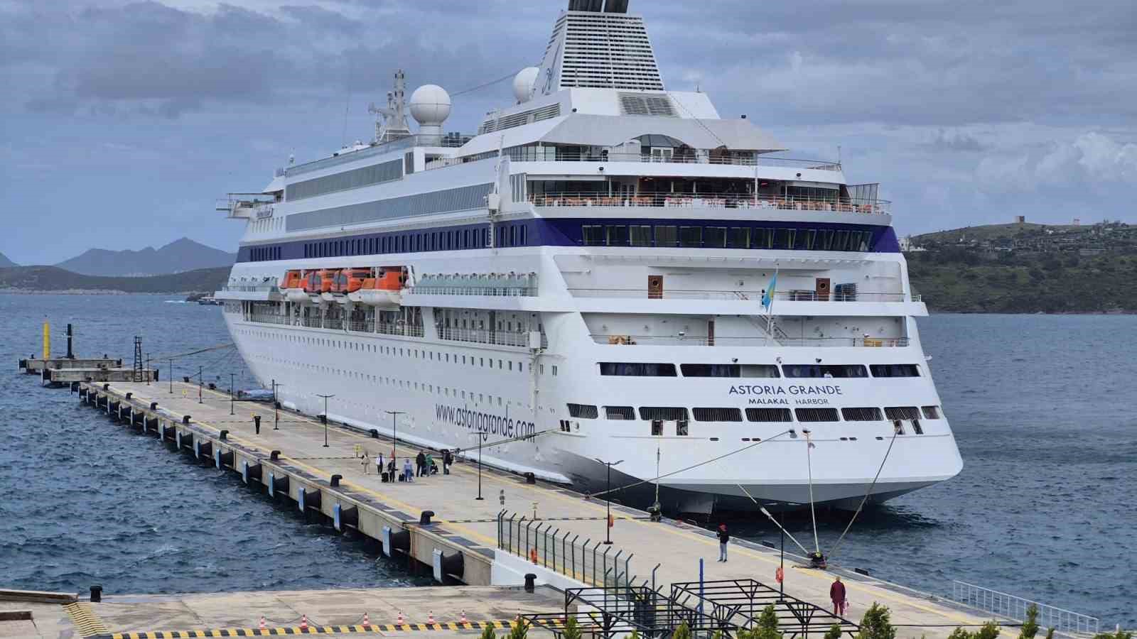 Kruvaziyer turizminde beklenti y&uuml;ksek
