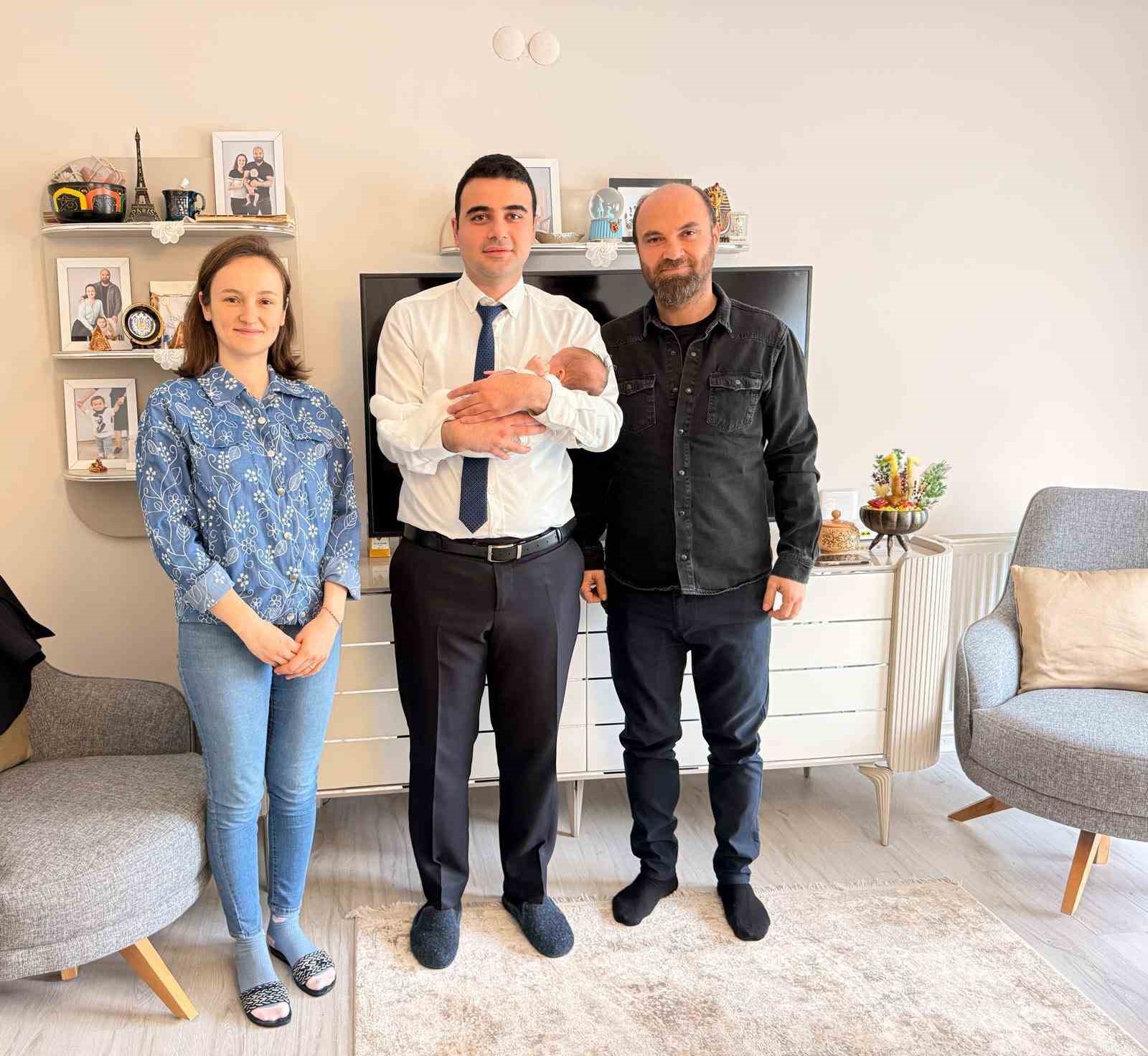 "İyilik Osmaneli&rsquo;nin Kumaşında Var Projesi" kapsamında yeni doğan bebeğe destek
