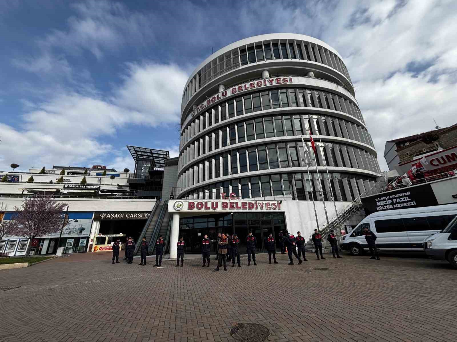 Bolu Belediyesi didik didik aranıyor: 3 kişi hakkında daha g&ouml;zaltı kararı verildi
