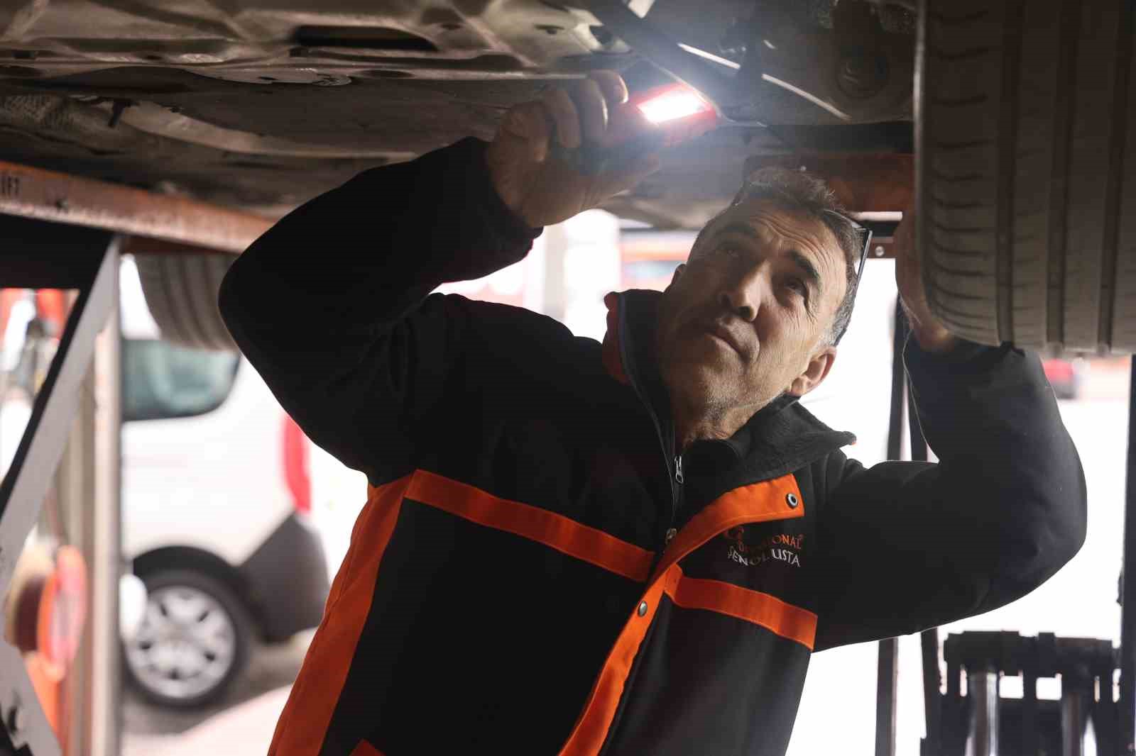 Ara&ccedil; sahiplerine kaza sonrası değer kaybı uyarısı: "Telefonla arayanlara itimat etmeyin"
