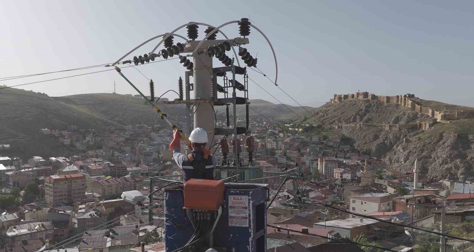 Aras Elektrik Bayburt&rsquo;ta yatırımlarını g&uuml;&ccedil;lendiriyor
