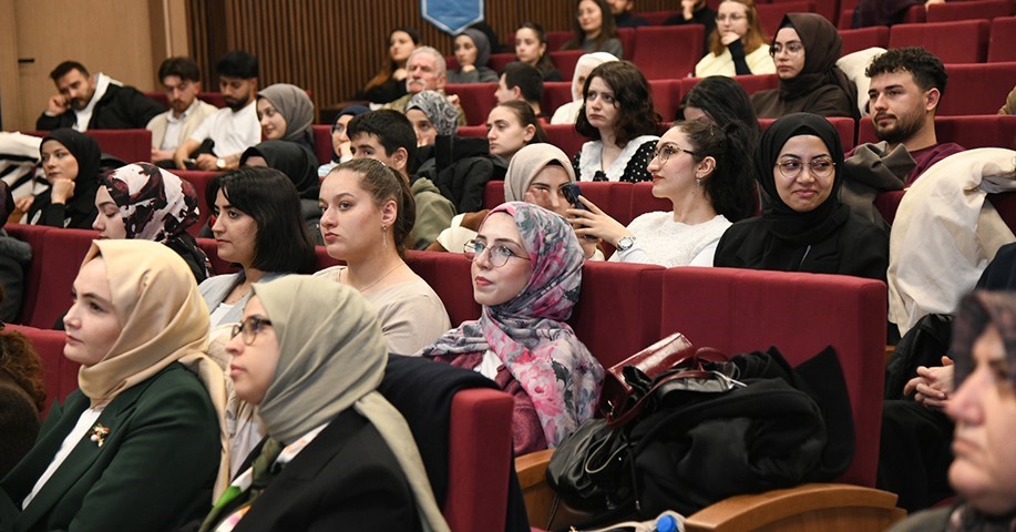 ET&Uuml;&rsquo;de D&uuml;nya Otizm Farkındalık G&uuml;n&uuml; kapsamında konferans d&uuml;zenlendi
