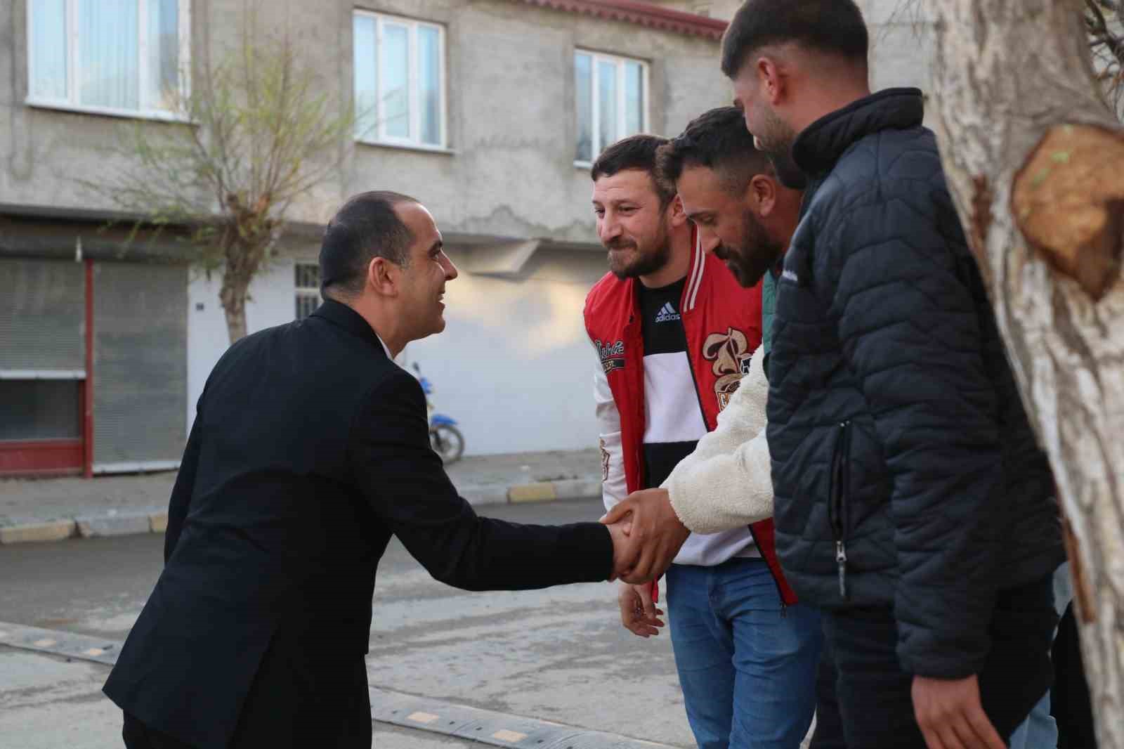 Vali Taşolar&rsquo;dan Halfeli Beldesine iade-i ziyaret
