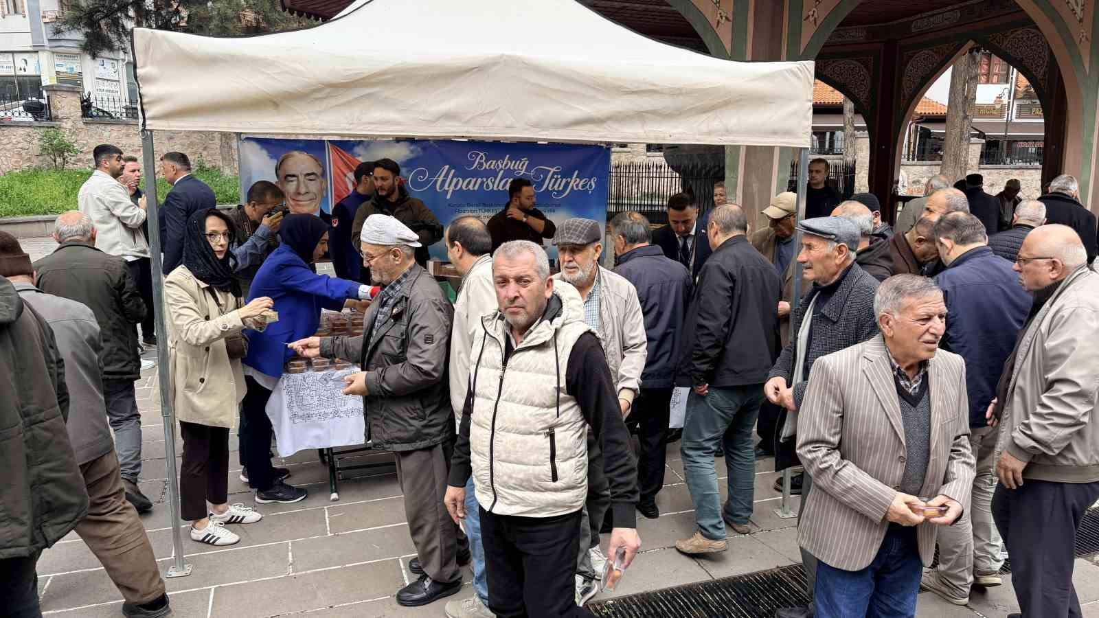 Tokat Belediyesi T&uuml;rkeş&rsquo;i dualarla yad etti
