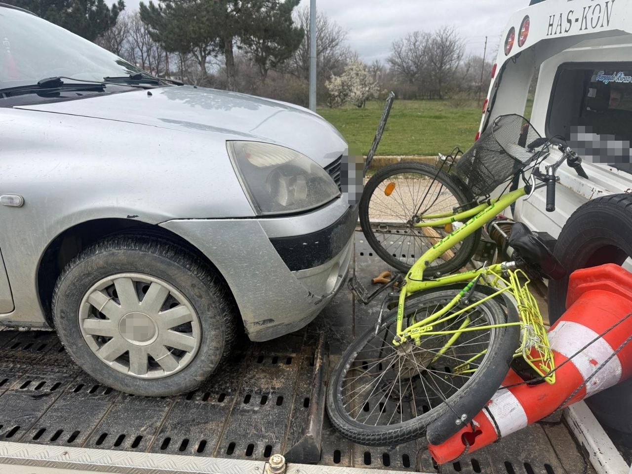 Isparta&rsquo;da kazada 83 yaşındaki bisikletli ağır yaralandı
