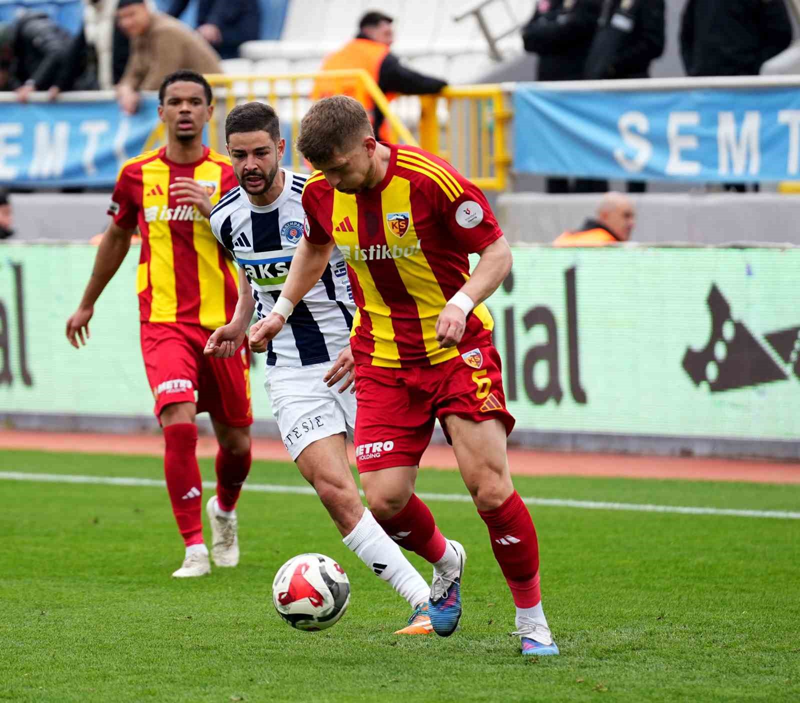 Trendyol S&uuml;per Lig: Kasımpaşa: 1 - Kayserispor: 0 (İlk yarı)

