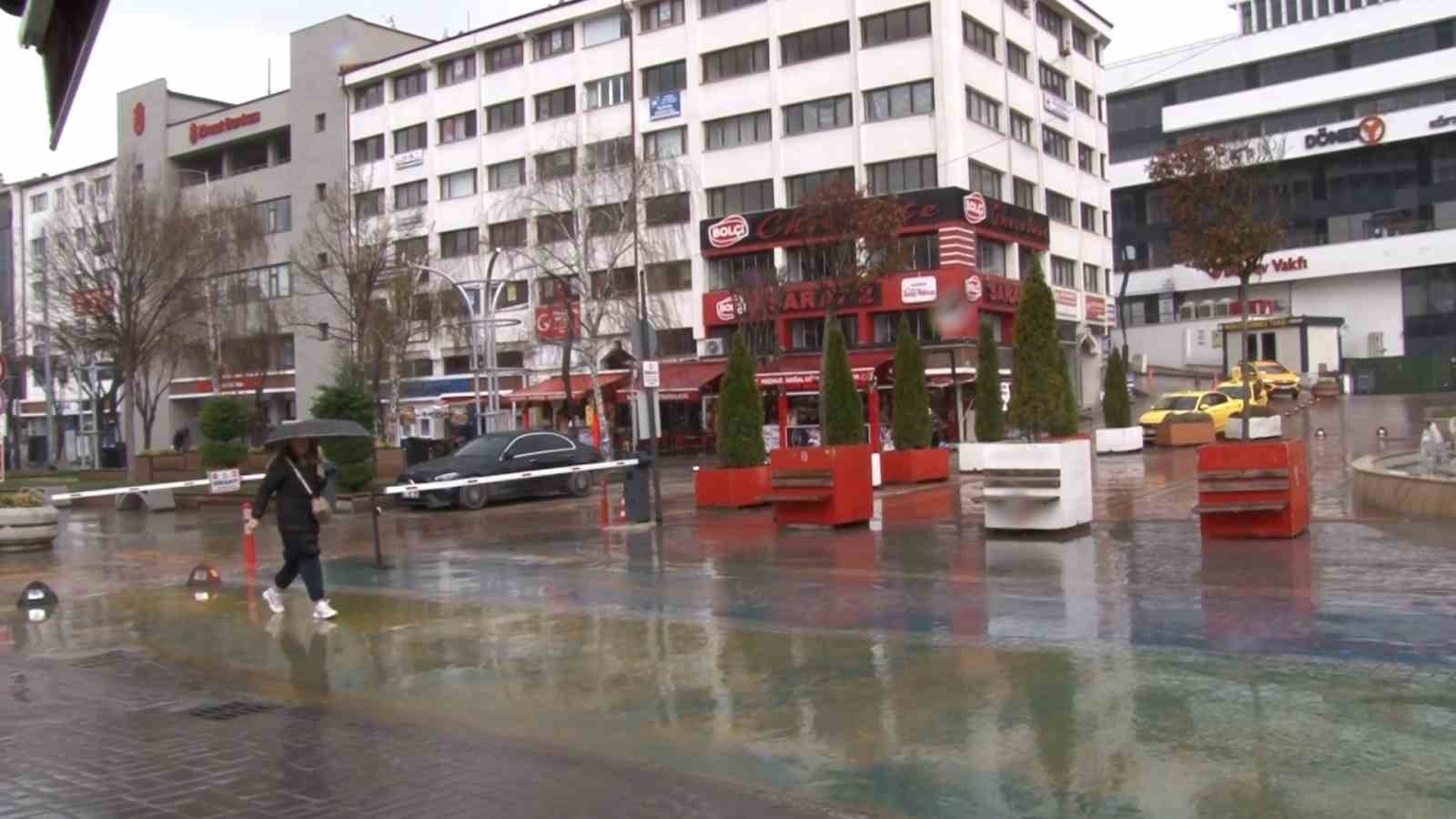 Bolu’da sağanak yağış etkili oldu